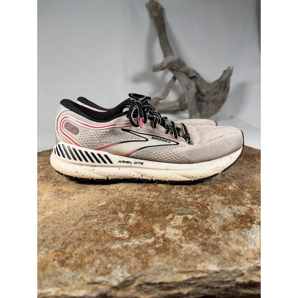 Brooks Ariel GTS 23 Womens Running Shoes 8.5 Wide D Oyster Pink 1203901D078